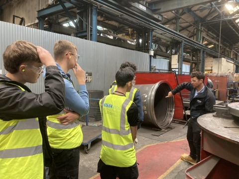 Factory tours offer students real-life insights into engineering   0